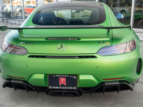 Used 2020 Mercedes-Benz AMG GT R image 6