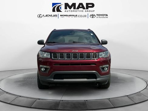 Used 2021 Jeep Compass Latitude image 8