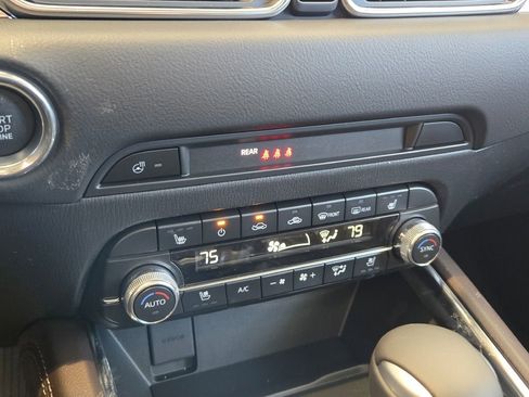 New 2025 MAZDA CX-5 Signature image 24