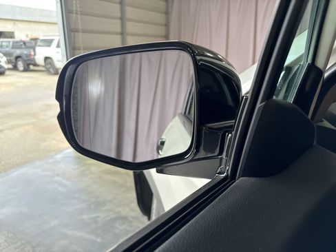 Used 2016 Honda Pilot Touring image 20