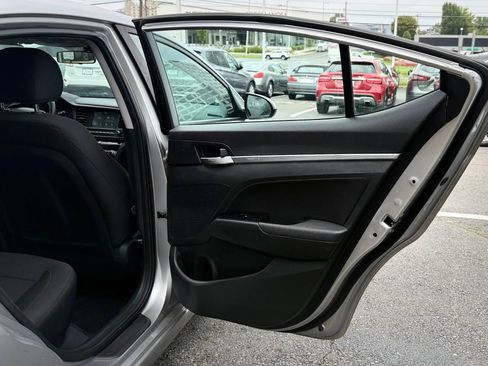 Used 2020 Hyundai Elantra SEL w/ Cargo Package (C1) FWD image 27