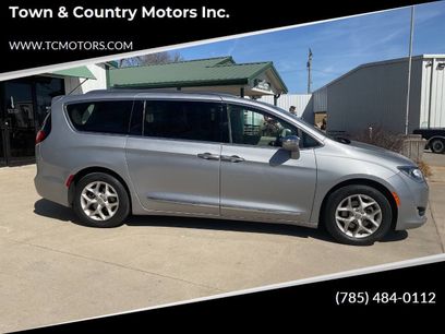 Used 2020 Chrysler Pacifica Limited
