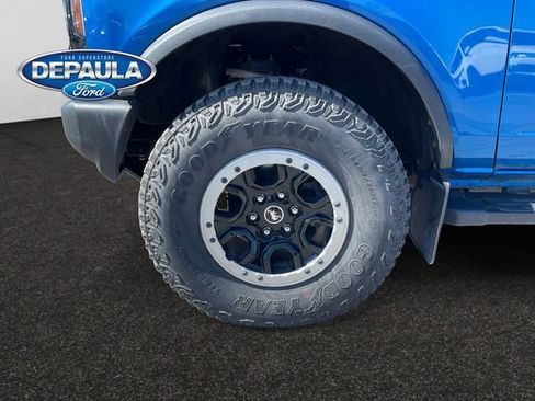 Used 2023 Ford Bronco Outer Banks w/ Sasquatch Package image 18