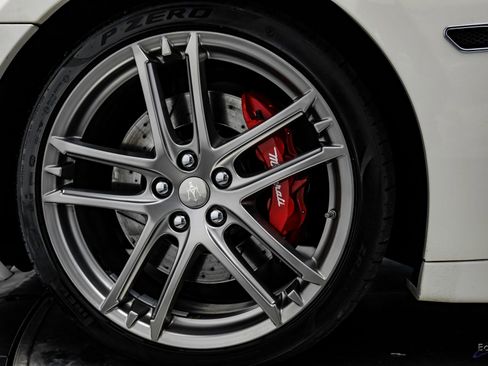 Used 2018 Maserati GranTurismo Sport image 89