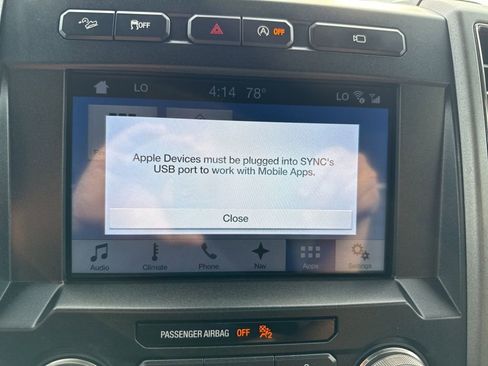 Used 2017 Ford F150 Raptor w/ Equipment Group 802A Luxury image 33