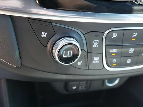 Used 2023 Chevrolet Traverse Premier w/ Redline Edition AWD/4WD image 6