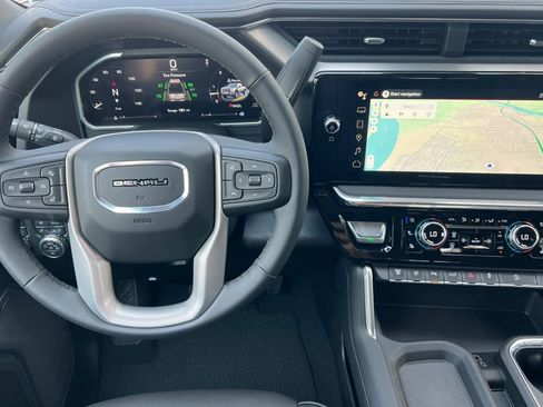 New 2026 GMC Sierra 2500 Denali w/ Technology Package image 11