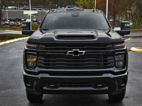 New 2026 Chevrolet Silverado 2500 Custom w/ Custom Value Package AWD/4WD image 4