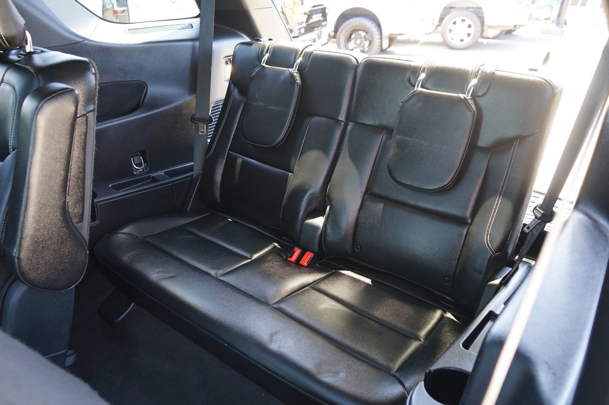 Used 2020 Ford Explorer ST w/ ST Street Pack AWD/4WD image 19