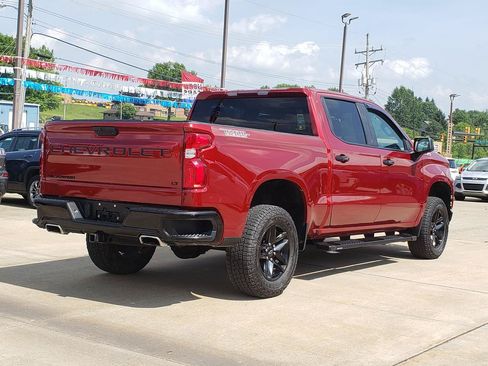 Used 2021 Chevrolet Silverado 1500 LT Trail Boss w/ Bed Protection Package AWD/4WD image 3