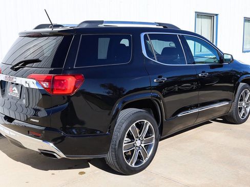 Used 2019 GMC Acadia Denali w/ Technology Package image 5