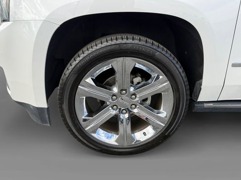 Used 2019 GMC Yukon Denali w/ Denali Ultimate Package AWD/4WD image 9