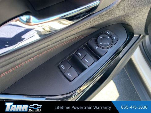 New 2026 Chevrolet Trax RS w/ Sunroof Package FWD image 15