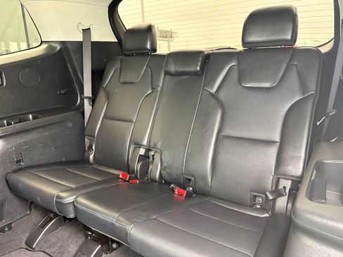 Used 2024 Kia Telluride S FWD image 12