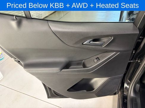 Used 2025 Chevrolet Equinox LT w/ Convenience Package II AWD/4WD image 15