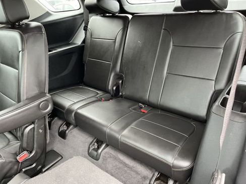 Used 2020 Chevrolet Traverse Premier w/ Redline Edition AWD/4WD image 27