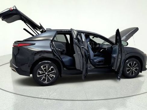 Used 2026 Lexus RZ 350e 2WD w/ Convenience Package image 19