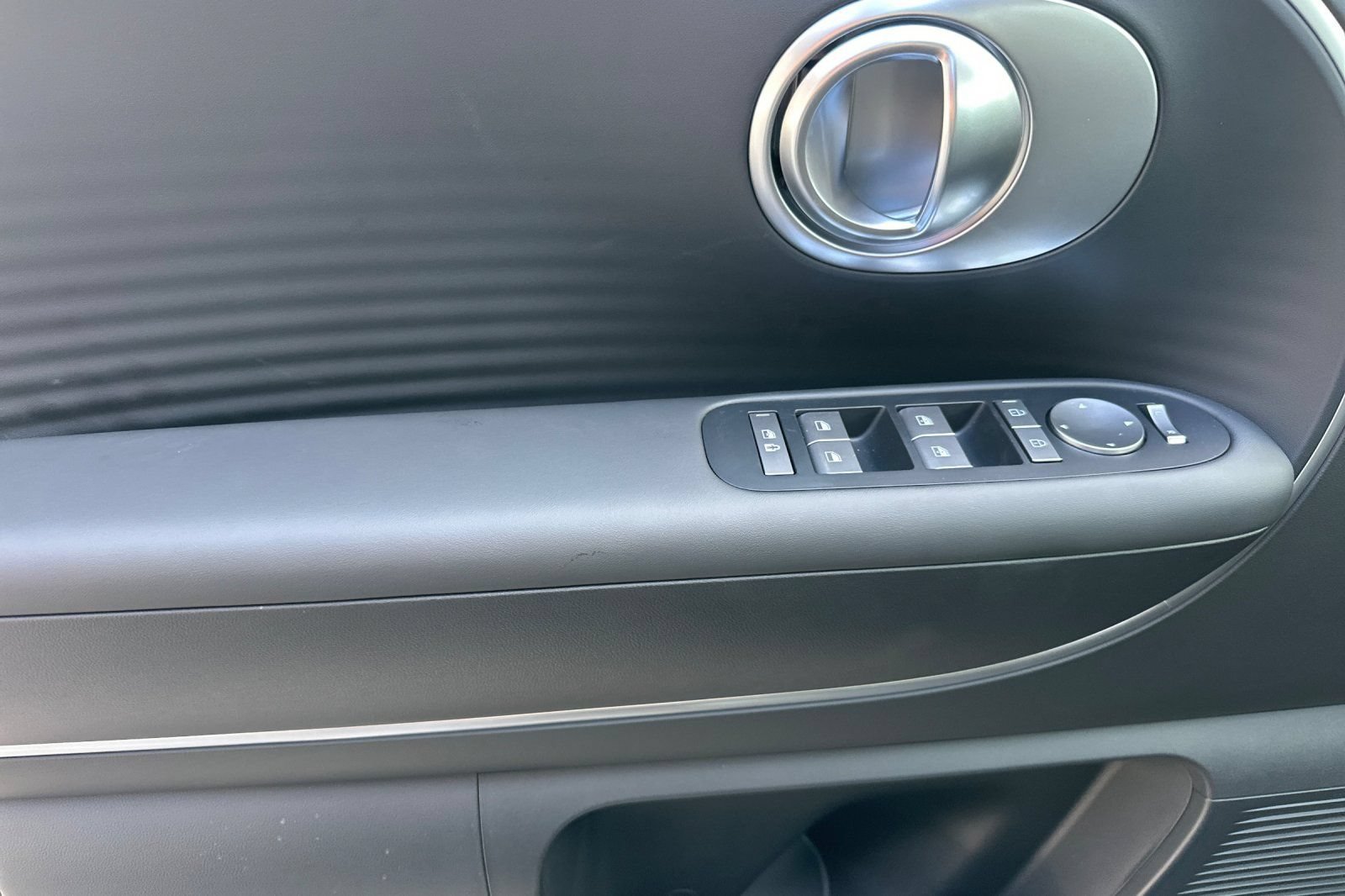 New 2026 Hyundai Ioniq 9 S RWD image 12
