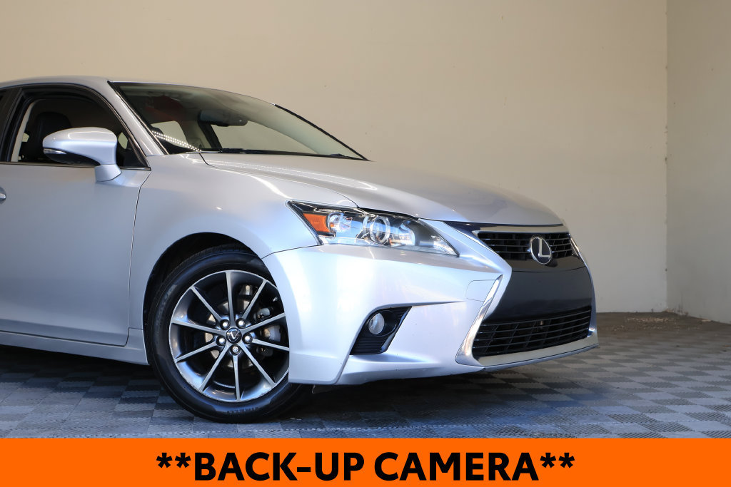 Used 2016 Lexus CT 200h w/ Seat Comfort Package FWD image 3
