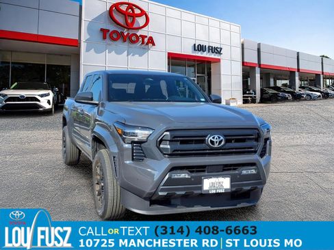 Certified 2025 Toyota Tacoma SR5 w/ SR5 Upgrade Package AWD/4WD image 1