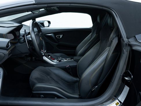 Used 2017 Lamborghini Huracan LP 580-2 image 7