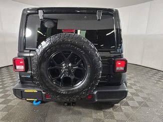 Used 2024 Jeep Wrangler Unlimited AWD/4WD video 3