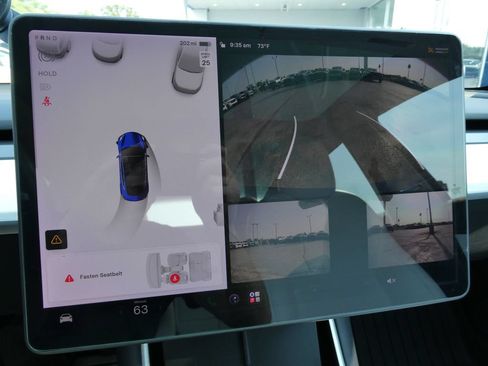 Used 2020 Tesla Model 3 Long Range AWD/4WD image 30