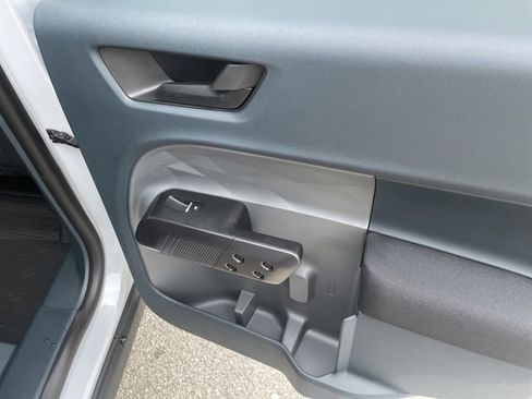 New 2025 Ford Maverick XL w/ Equipment Group 101A image 51