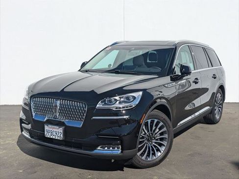 Used 2023 Lincoln Aviator Reserve w/ Equipment Group 201A RWD image 1