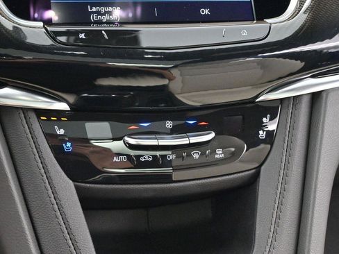 Certified 2024 Cadillac XT6 Sport w/ Technology Package AWD/4WD image 20