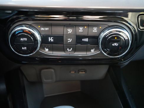 New 2025 Chevrolet Trax ACTIV w/ Driver Confidence Package image 8