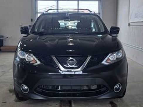 Used 2019 Nissan Rogue Sport SV w/ Technology Package image 10