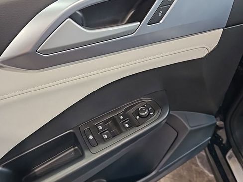 New 2026 Volkswagen Taos SE AWD/4WD image 26