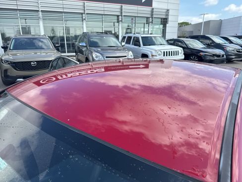Used 2017 Honda Accord Sport image 14