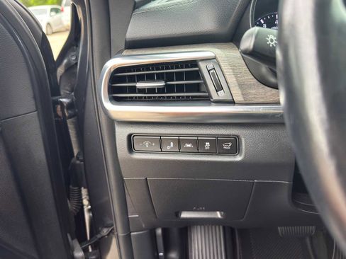 Certified 2022 Kia Telluride EX w/ EX Premium Package AWD/4WD image 18