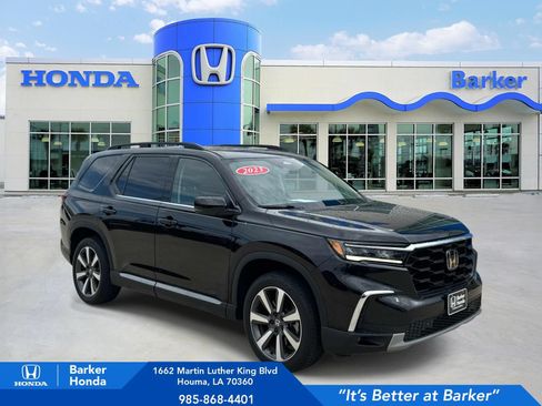 Certified 2023 Honda Pilot Touring image 1