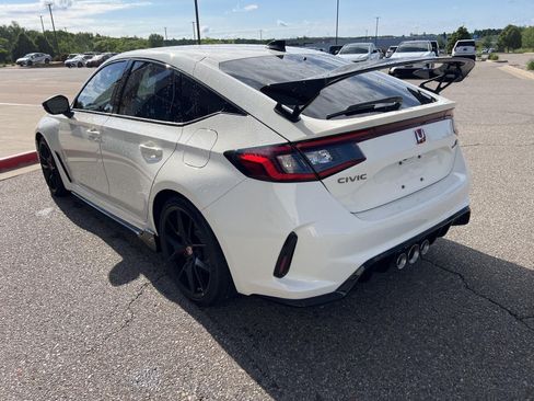 Used 2025 Honda Civic Type R image 17