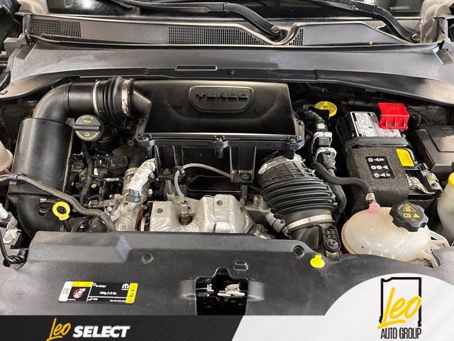 Used 2023 Jeep Compass Latitude w/ Sun and Sound Group AWD/4WD image 27