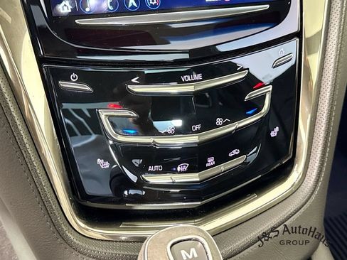 Used 2019 Cadillac CTS V w/ Carbon Fiber Package RWD image 21