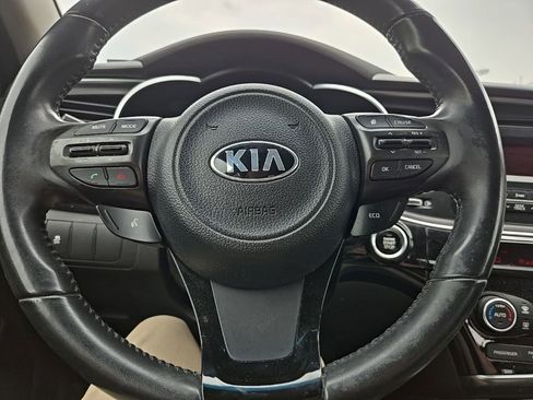 Used 2015 Kia Optima LX FWD image 12