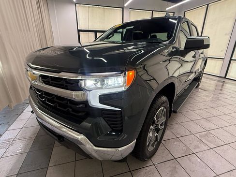 Certified 2025 Chevrolet Silverado 1500 LT image 10