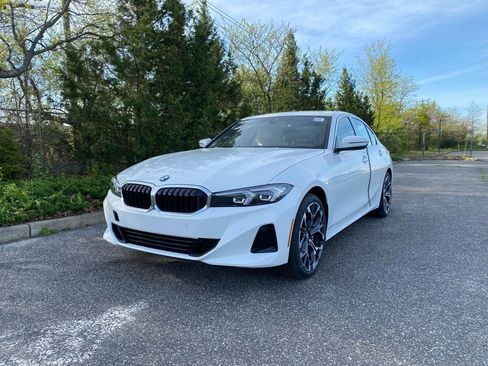 New 2026 BMW 330i xDrive Sedan AWD/4WD image 1