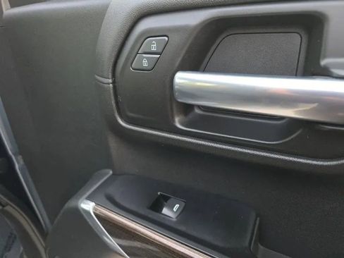 Used 2019 Chevrolet Silverado 1500 RST w/ True North Edition image 13