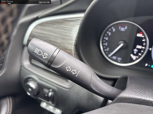 Used 2016 Buick Envision Premium w/ Driver Confidence Package image 26