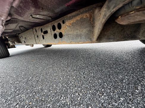 Used 2000 Chevrolet S10 Pickup LS w/ Preferred Equipment Group image 16