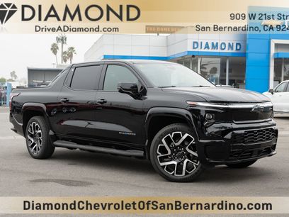 New 2024 Chevrolet Silverado EV RST w/ LPO, Utility Wall Package