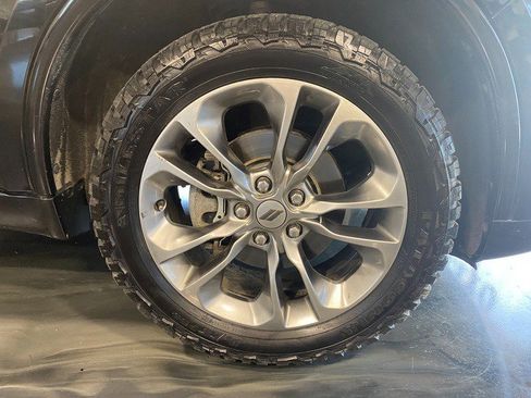 Used 2019 Dodge Durango GT AWD/4WD image 9