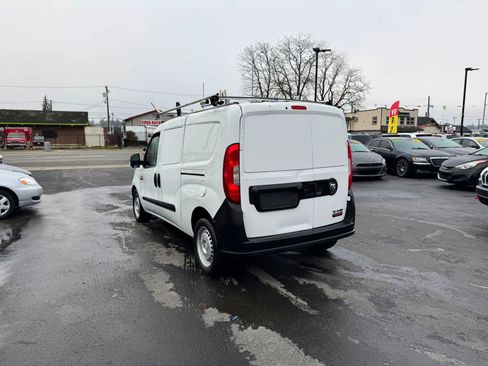 Used 2018 RAM ProMaster City Tradesman image 7