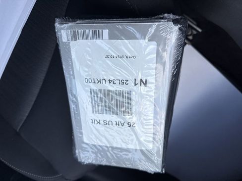 Used 2025 Nissan Altima 2.5 SV FWD image 23