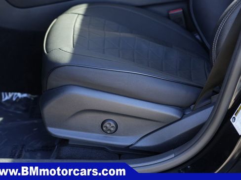 Used 2018 Mercedes-Benz GLC 300 4MATIC Coupe image 21